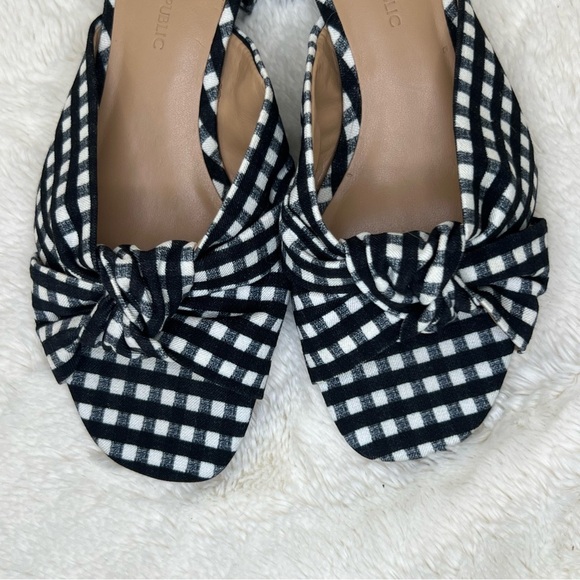 NWOT Banana Republic women’s Gingham Check Slide size 6 perfect for any occasion - Picture 8 of 8